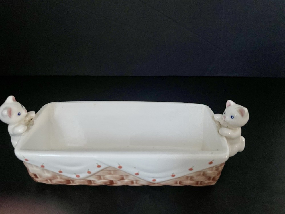 Vintage Ceramic Cat Cracker Server/ Basket