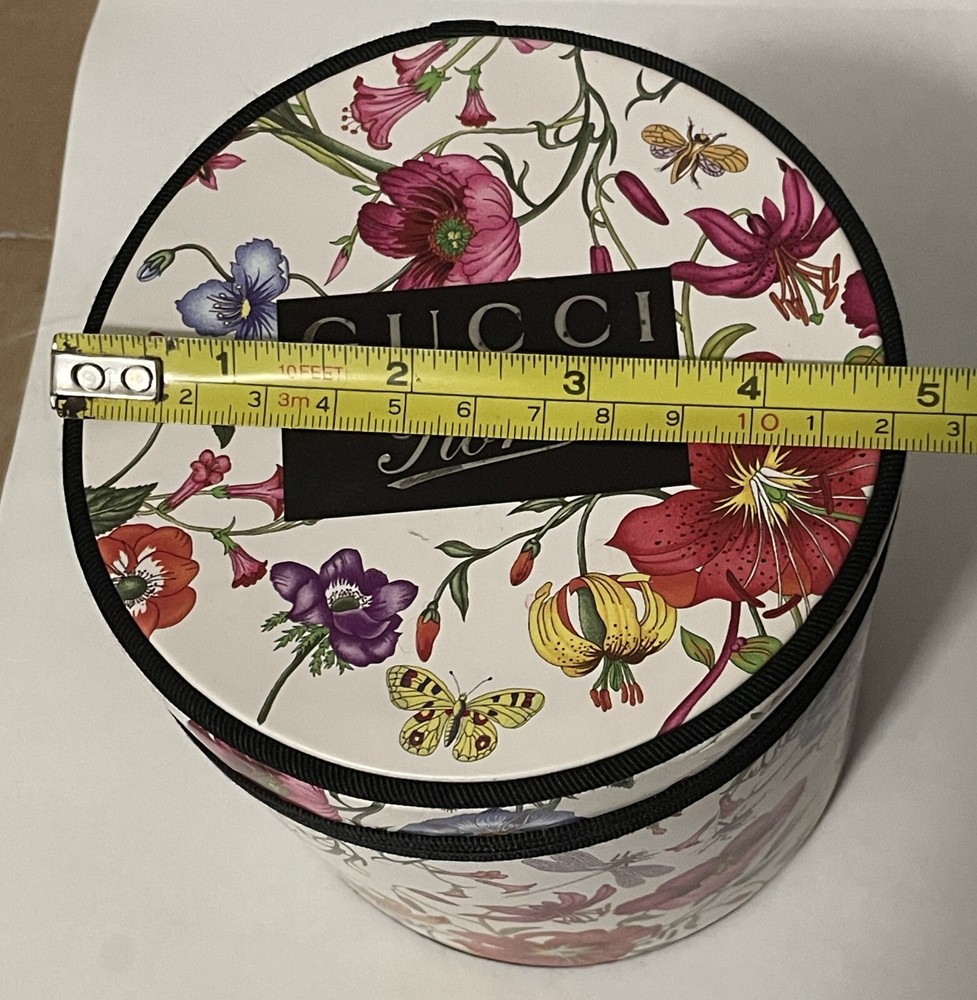 Gucci Flora Gift Makeup Box (H-009)