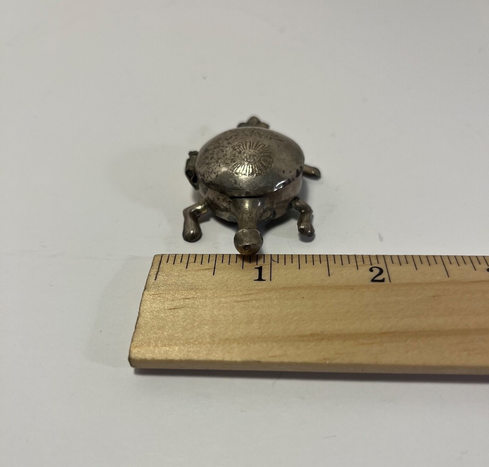 Antique Silver Plated Miniature Candy Hinged Turtle Snuff Pill Box Trinket