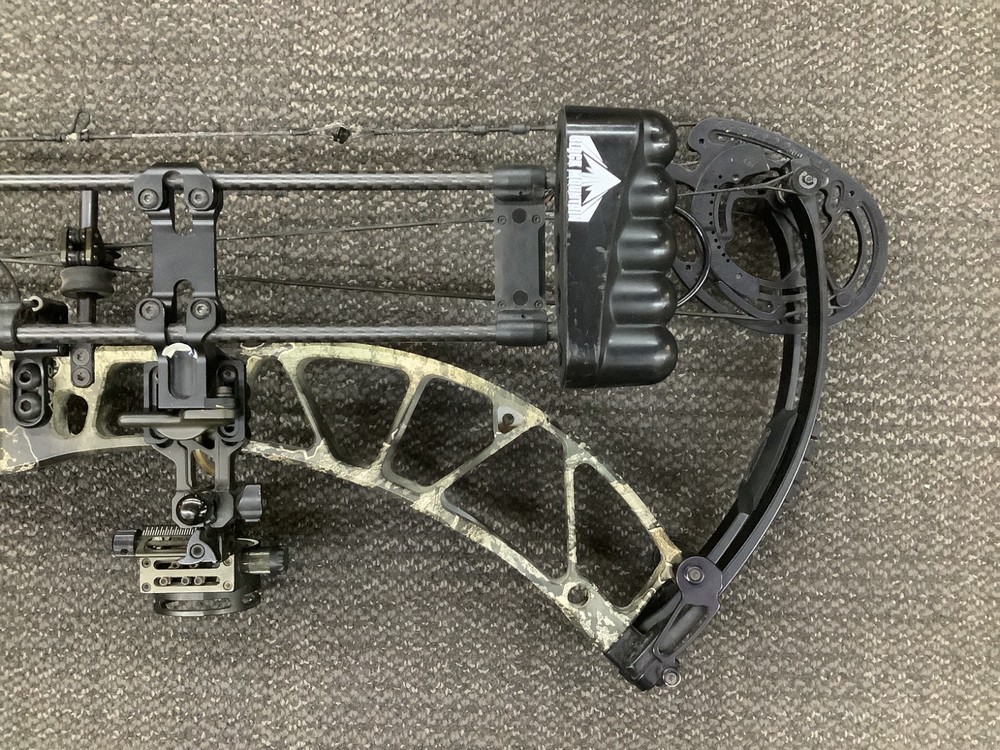 Xpedition MX-16 Camo Right Handed Compound Bow