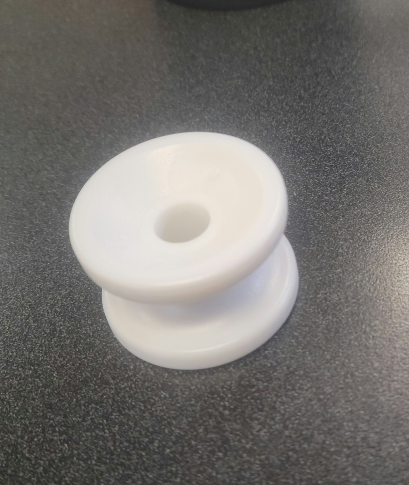 Electric fence Corner & End post insulator 85 Pack