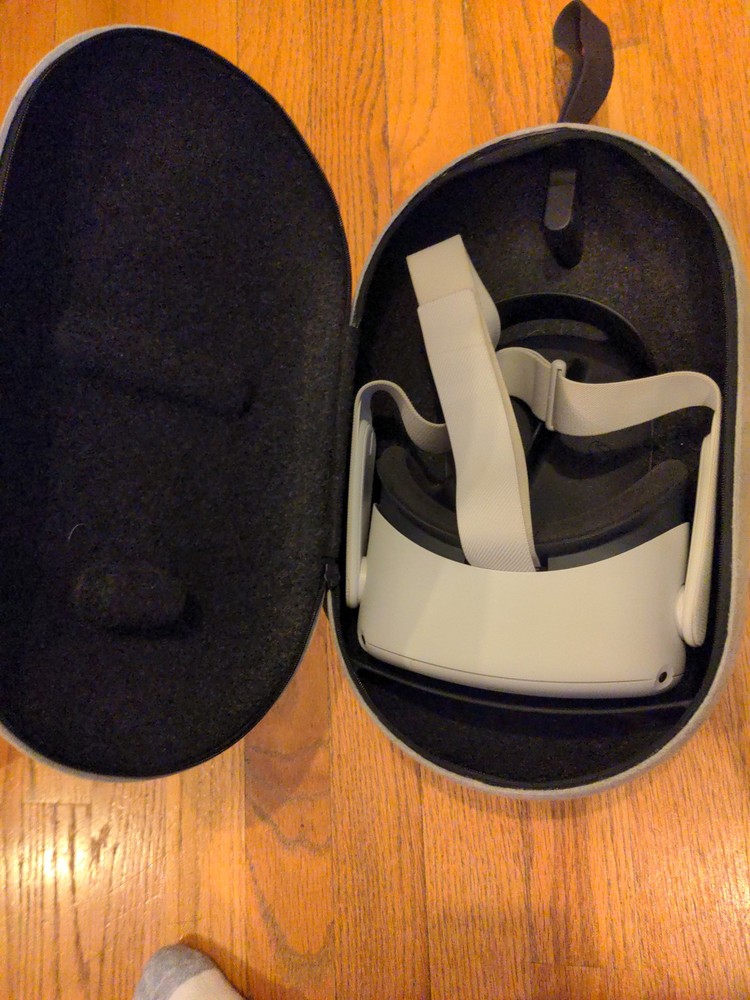 Meta Quest 2 VR Headset Wireless Virtual Reality System w/ Carry Case