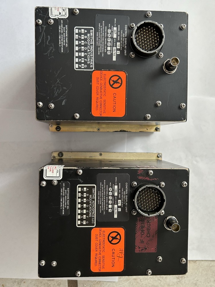 Honeywell CD-820 Flight Management System(FMS)