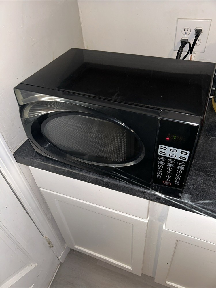 ProctorSilex 700 Watt Microwave