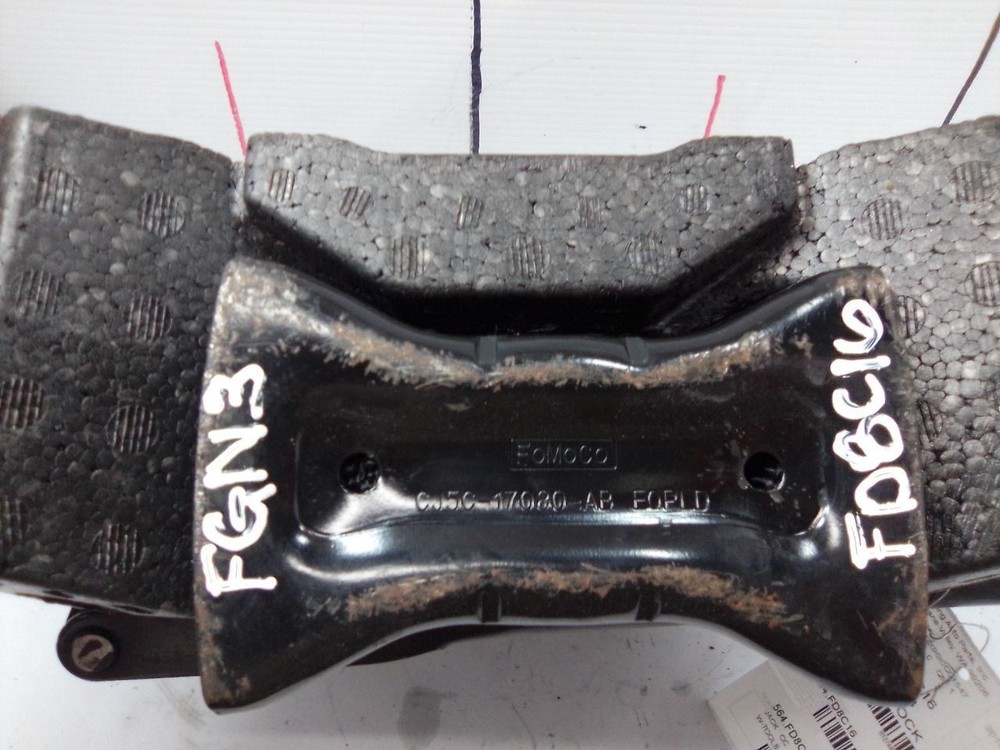 2016 ESCAPE Jack with tool 12744833