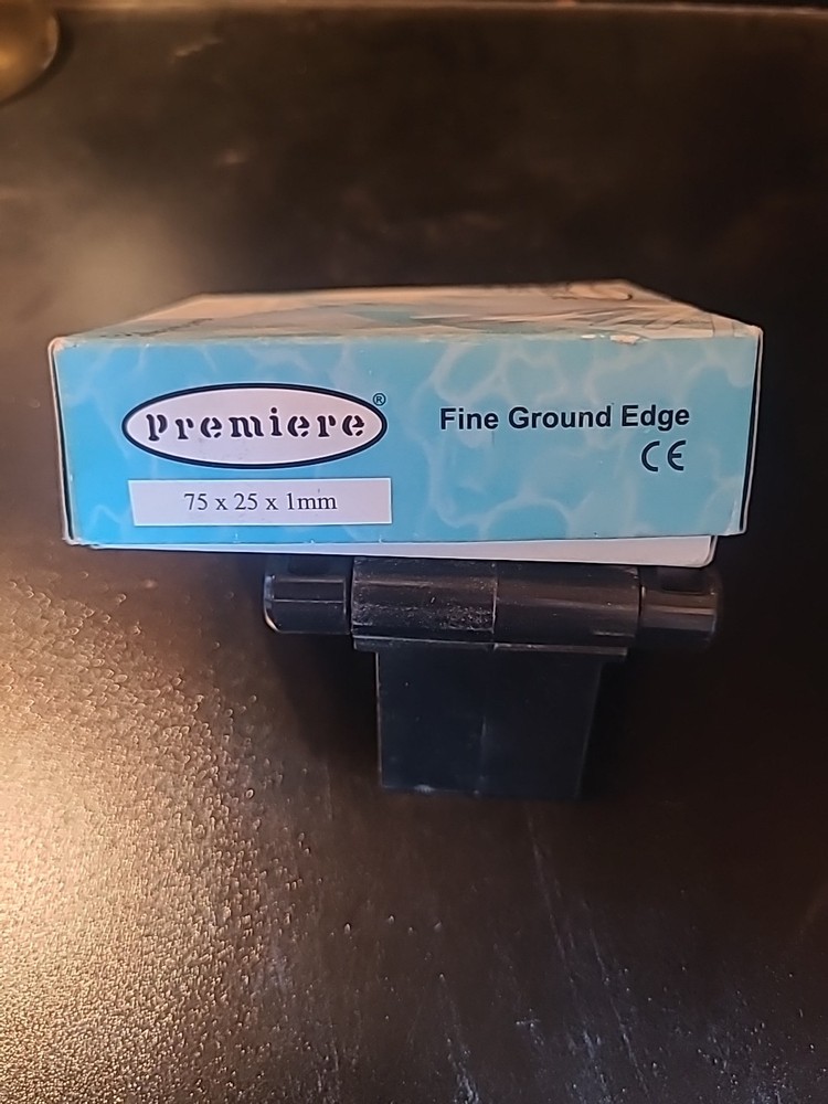 Premiere Microscope Slides 1/2 Gross plain, fine ground edge 9101-E