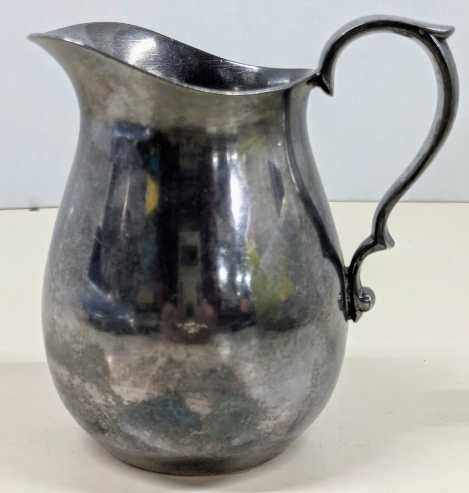 Reed & Barton 966 Silverplate Pitcher Creamer 4.5" Tall Nice condition