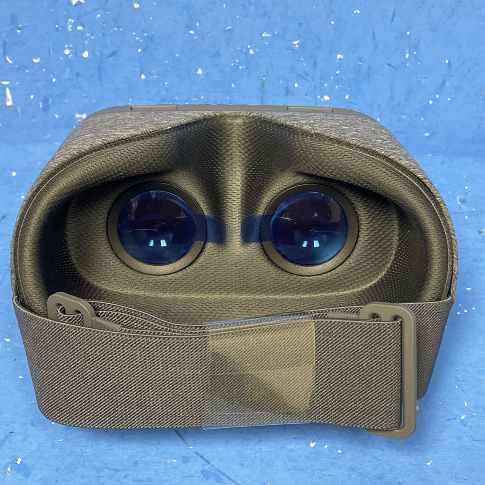 Google Daydream View VR Headset - Slate