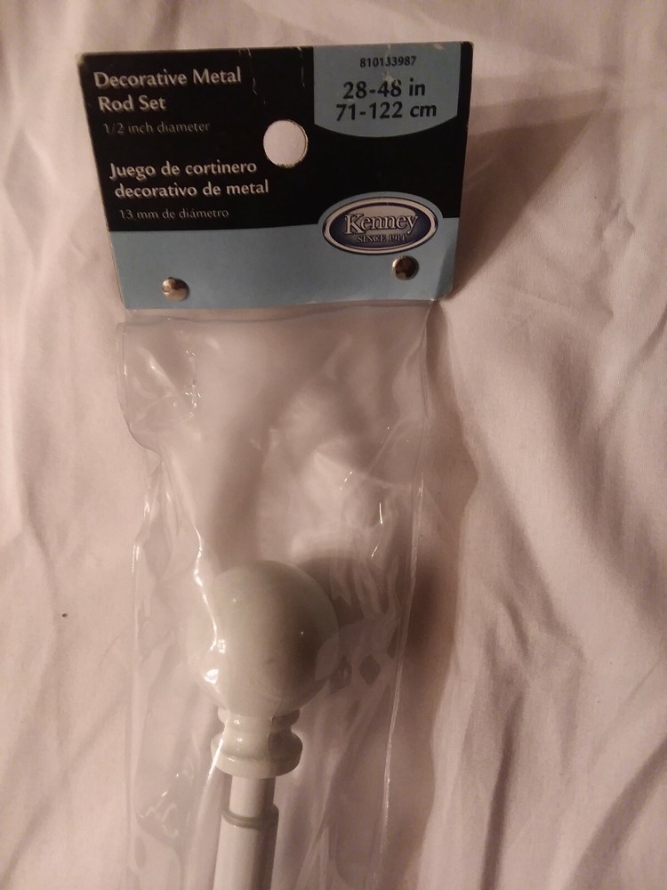 Kenny Decorative Rod Set 24-48"  White