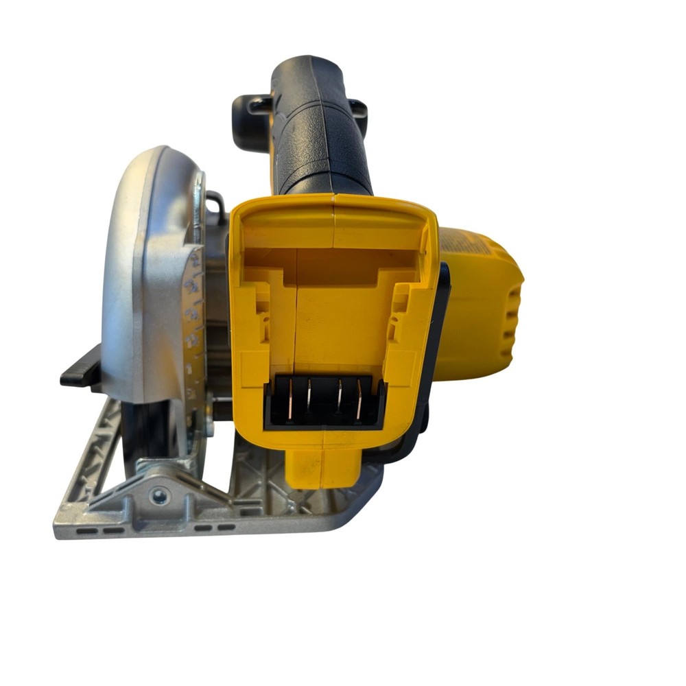 DEWALT 20V MAX 6-1/2" Cordless Circular Saw DCS391