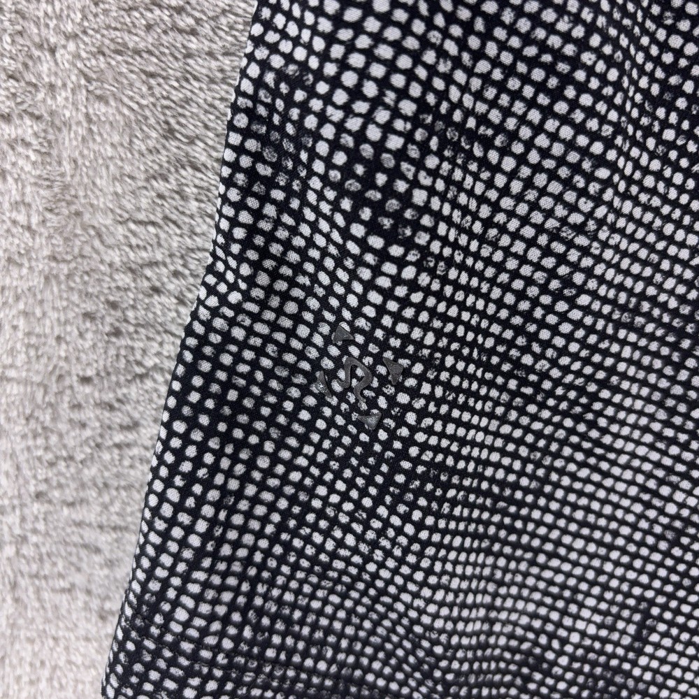 Lululemon T.H.E. Shorts Mens Size Medium Black Gray Pattern Drawstring Gym