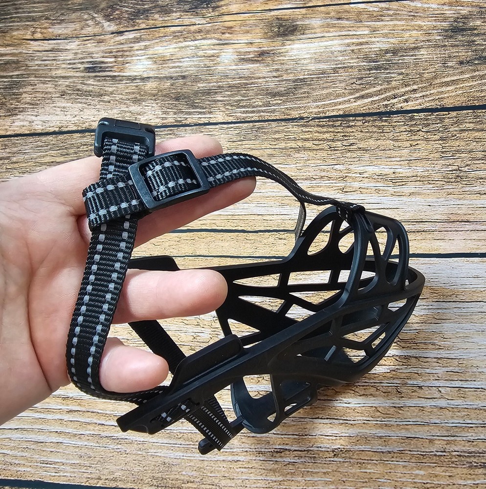 Dog Rubber Muzzle Soft Basket Black Size XL Adjustable Nylon Strap EUC