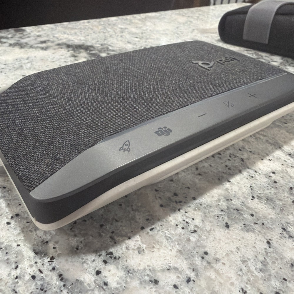 Poly Sync 20 USB-C Portable Smart Speaker (Plantronics) In Great Condition.