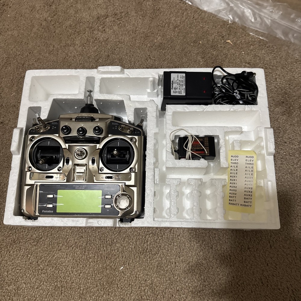 Futaba 9C Super (9-channel RC transmitter)