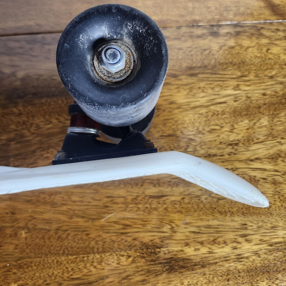 OLD SKATEBOARD Unbranded Good Preowned Condition