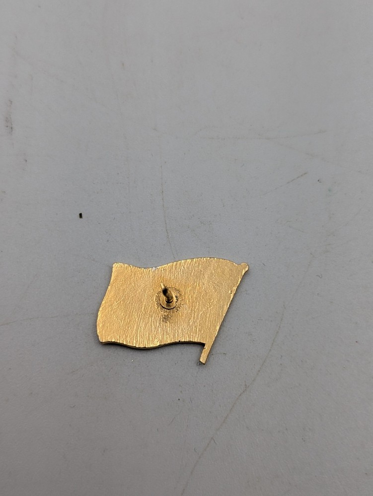 Connecticut State Flag Lapel Pin