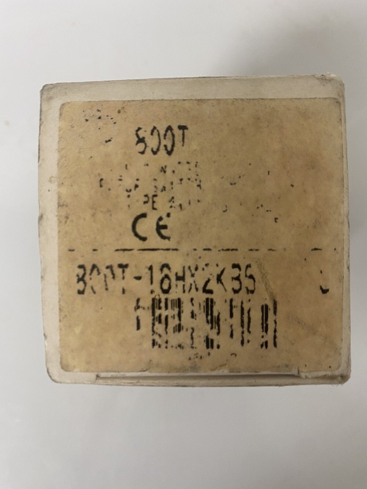 Allen-Bradley 800T-16HX2KB6 Selector Switch