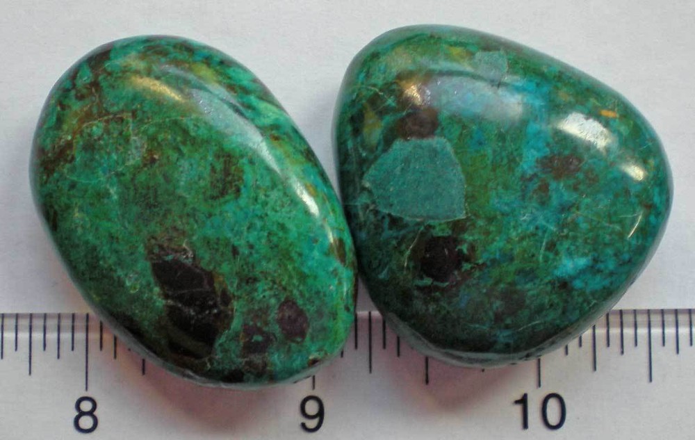 Chrysacolla - 2 Tumbled Stones rt580e