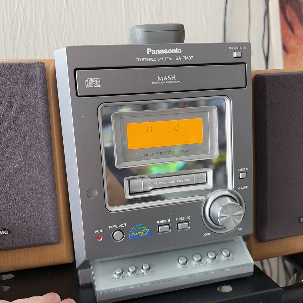 Panasonic CD Stereo System SA-PM07 AM FM CD Cassette With Remote TESTED