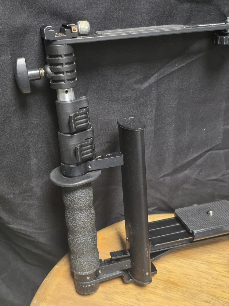 ALZO Flip Flash® Camera Flash Bracket with adjustable flash height