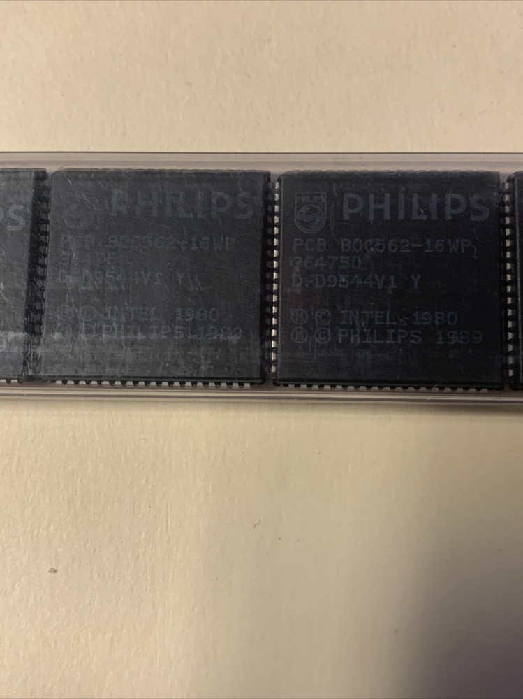 18x Microcontroller Pcb 80C562-16wp 364750 Dfd9544v1 Y Microchip Phillips Intel