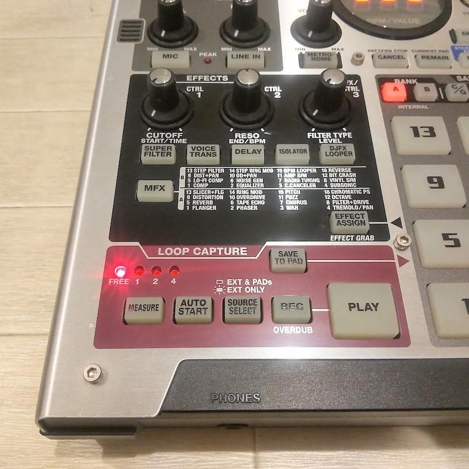 Roland SP-555 Sampling Groovebox Sampler Tested SET