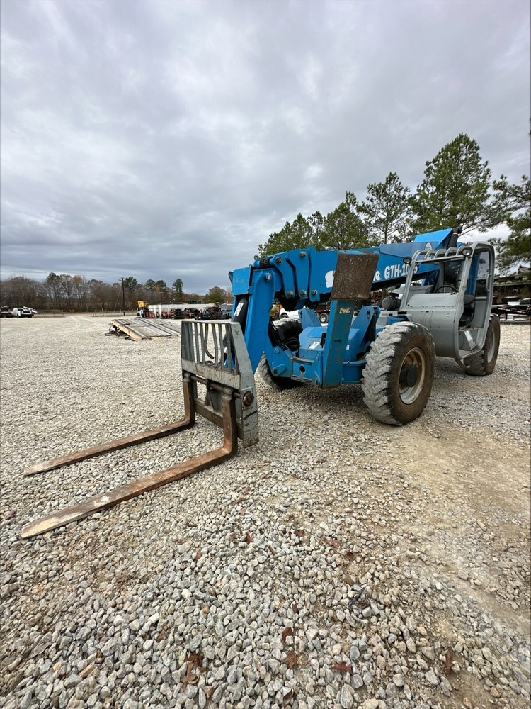 2008 Genie GTH-1056