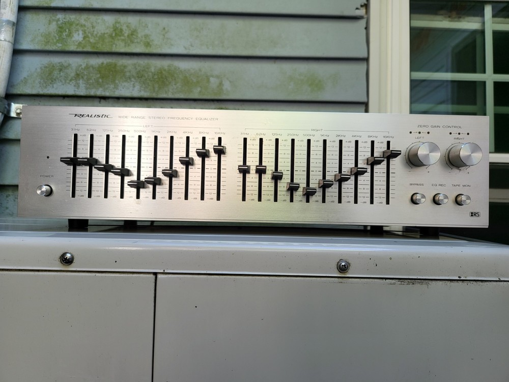 Vintage Realistic 31-2000A Stereo Frequency Equalizer EQ Tested 😄😍😎