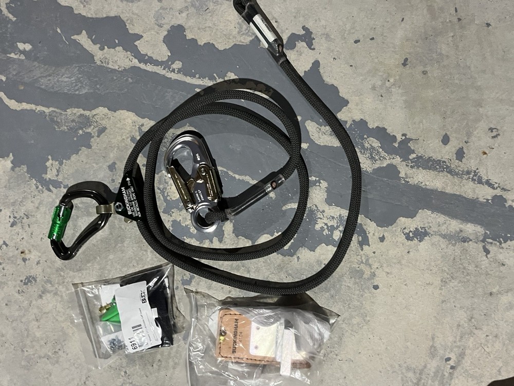 Buckingham BUCK Squeeze Lineman Tool Fall Restriction Kit. Read Description