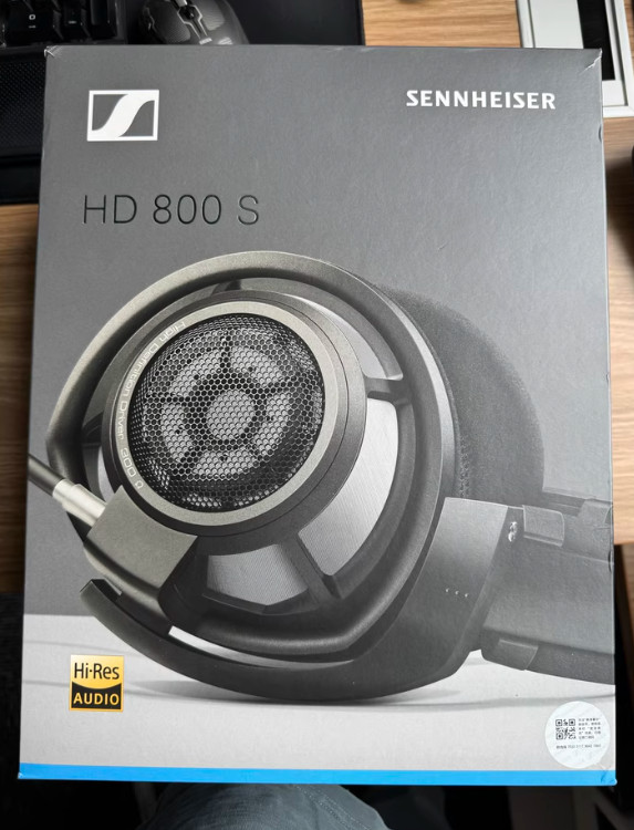 Sennheiser HD 800S Dynamic Open-Back Stereo Headphones