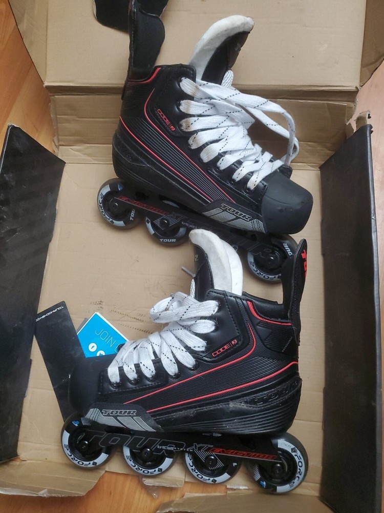 Tour Code 7 Inline Roller Hockey Size 4 FREE SHIPPING