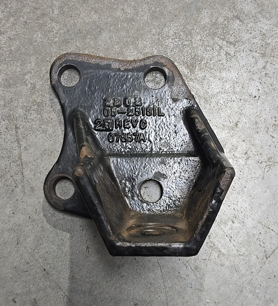 Caterpillar C15 Engine Mount #05-25131L