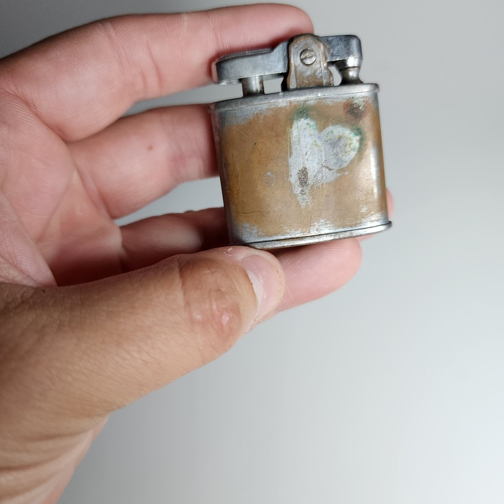 Vintage Ronson Standard Lighter - WW2 - WOW! NOT COMPLETE