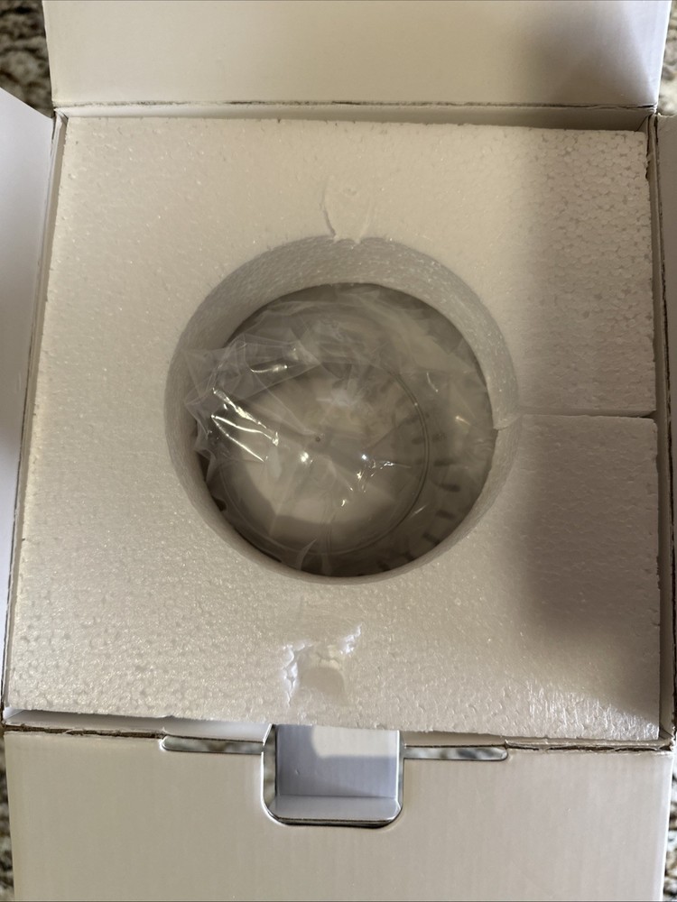 SERV Retro Electric Juicer