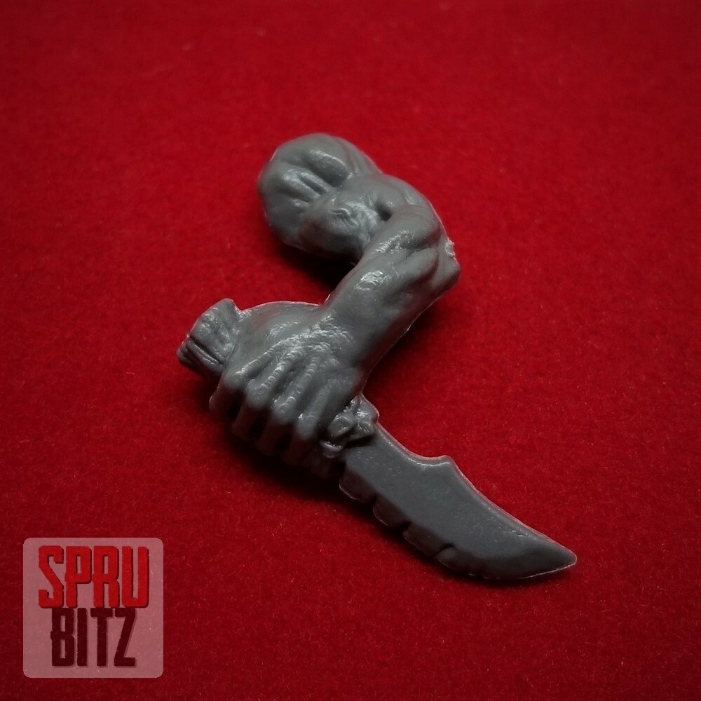 Orc Boyz Dagger Choppa left arm (OOP) Warhammer Fantasy Battle Orks bits | C073