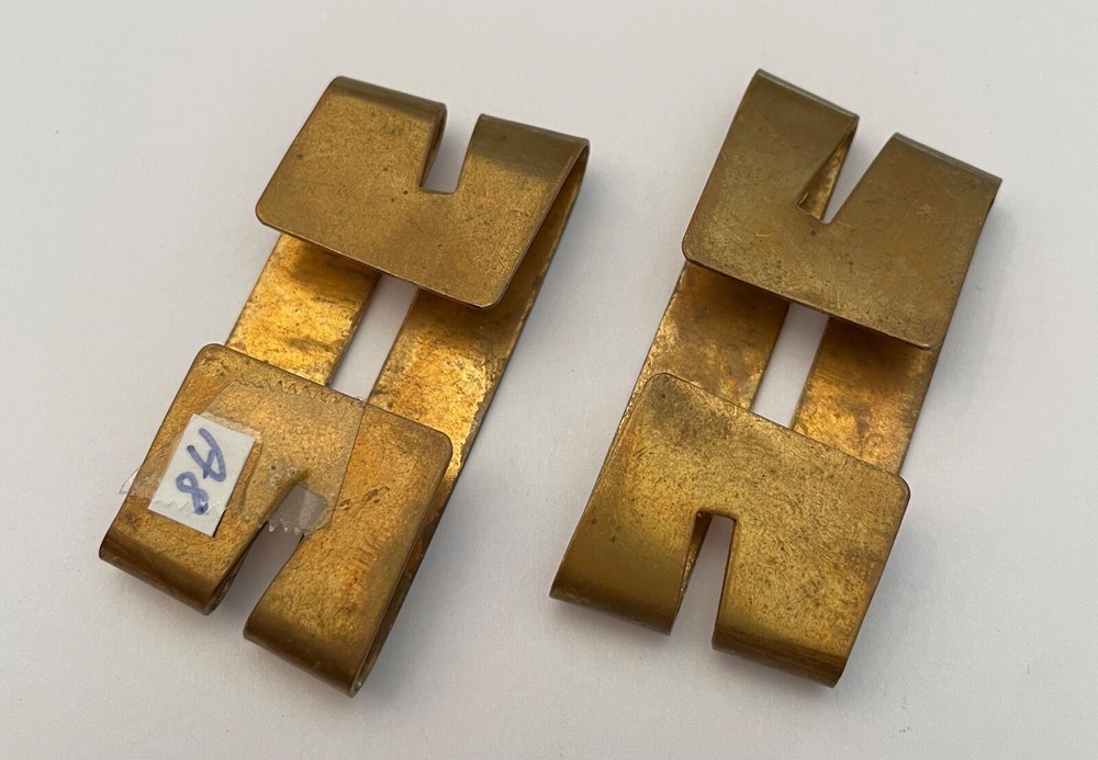 Metallic Shoulder Grades. lieutenant. A8 (L52)