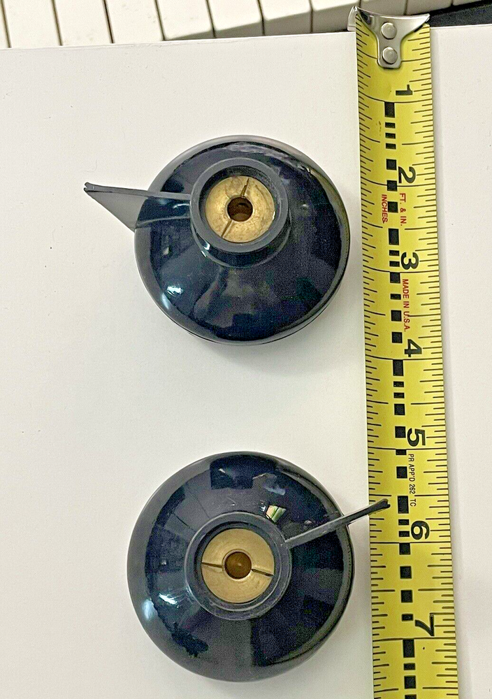 Pair Vintage '70s gloss black Gates Radio large dials console pointer knobs