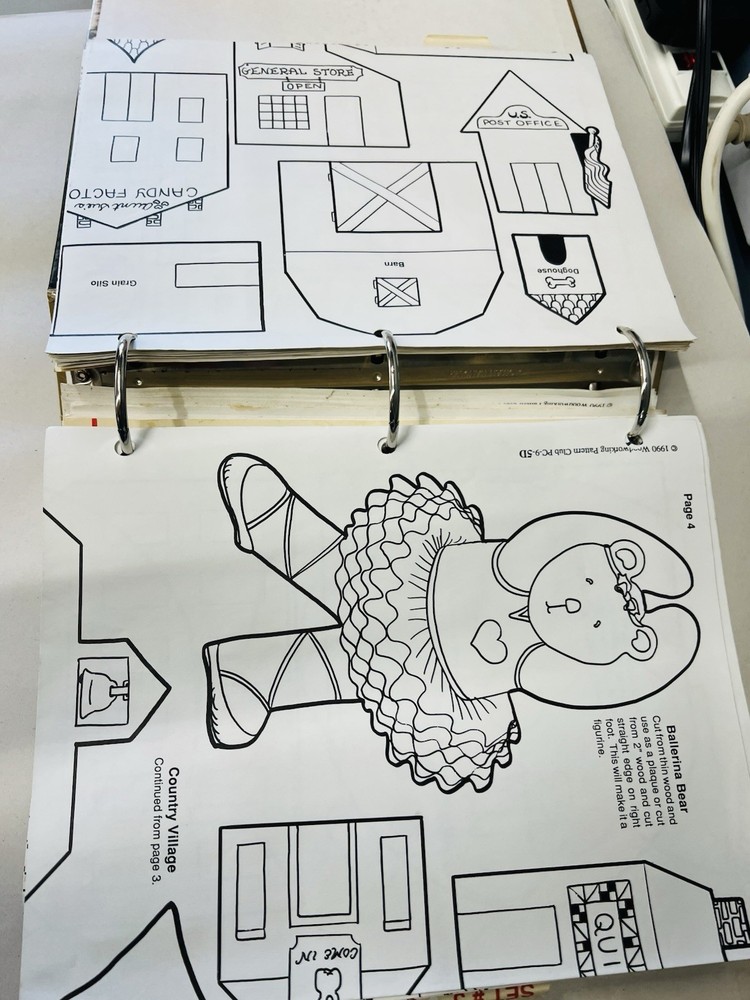 Woodworking Pattern Club And Scroll Saw Pattern 3-Ring Binder 97 Patterns