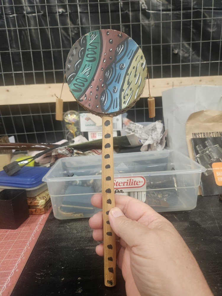 Hand spin African monkey drum