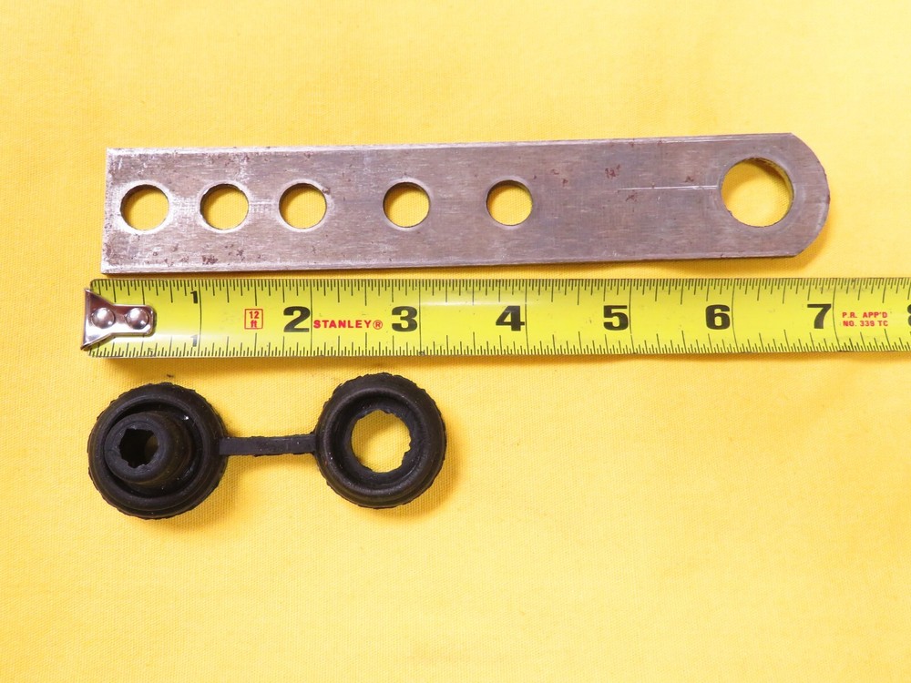 Universal Exhaust Hanger