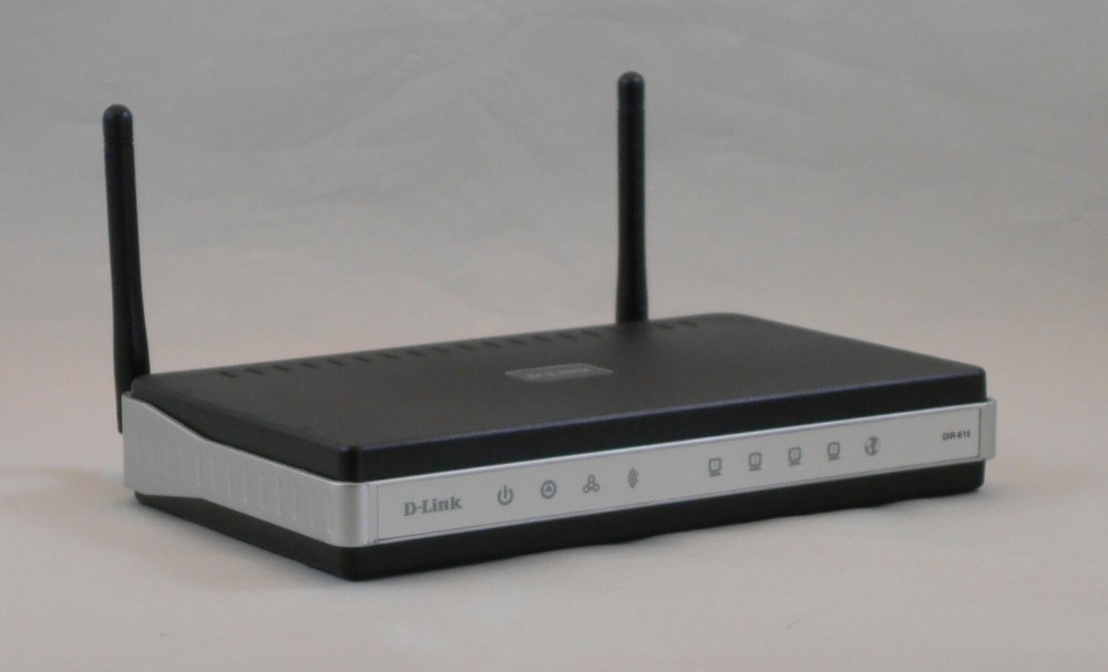D-Link DIR-615 Wireless N 4 Port Router