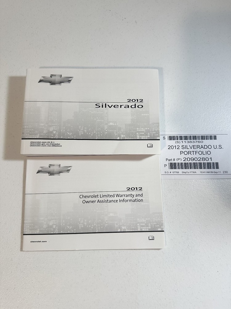 2012 Chevrolet Silverado Owner's Manual Set