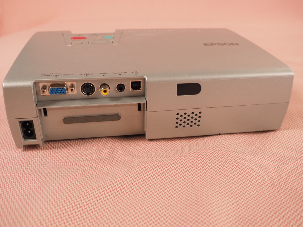 Epson PowerLite 735C LCD Projector