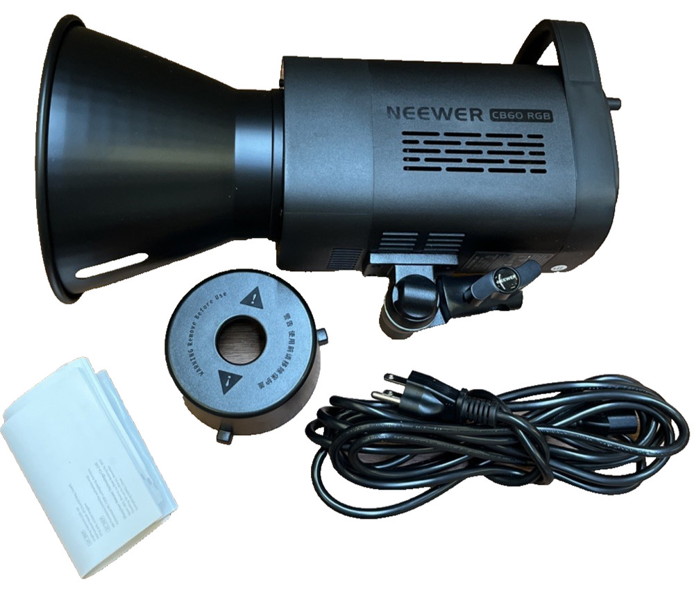NEEWER CB60 RGB Video Light