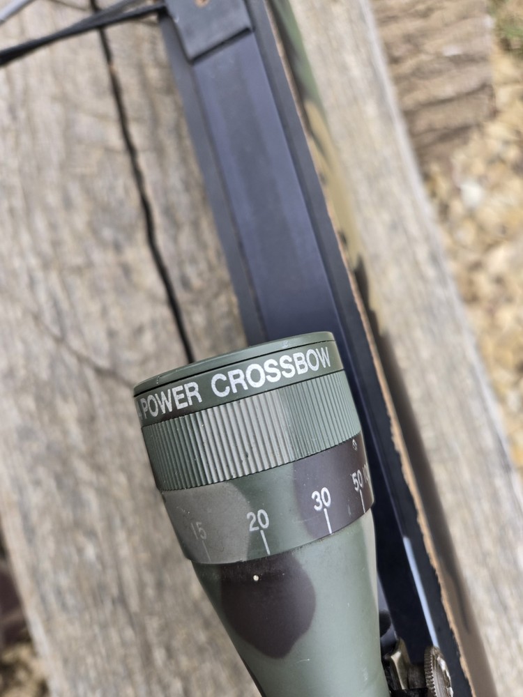 Pse Starfire express #150 comes with a 4 power scope.