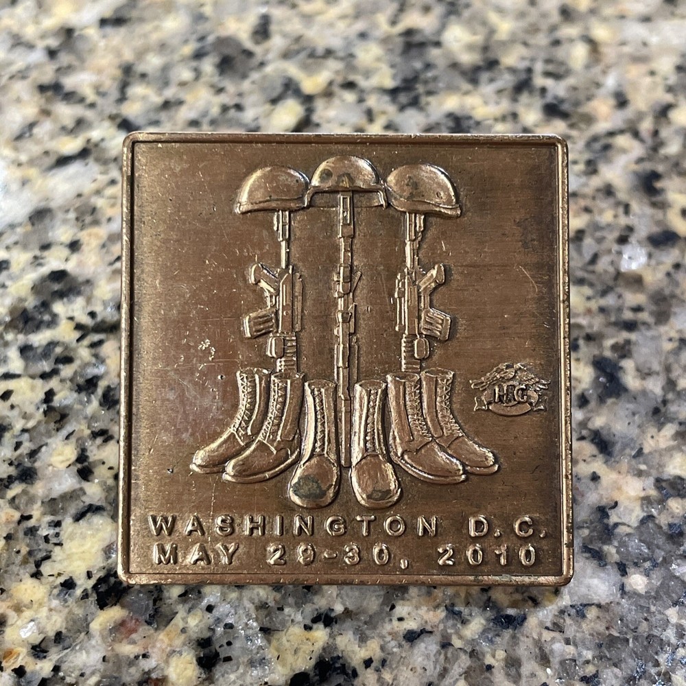 HOG Lapel Pin Harley Davidson Owners Group - Rolling Thunder Washington DC 2010