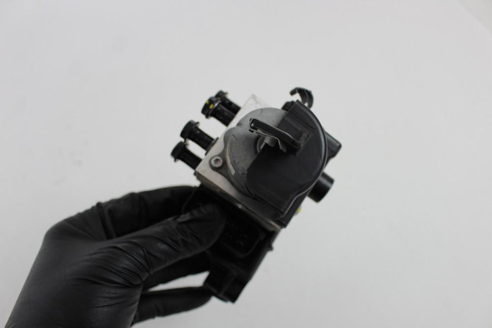21-23 Aprilia RS660 660 Abs Control Module Pump