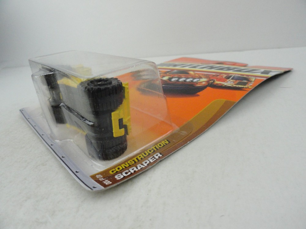 2010 Matchbox #40 Scraper (Yellow #59)