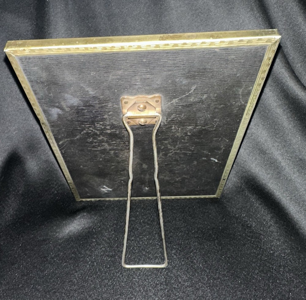 Vintage Rectangle Shape Mirror With Stand for Vanity