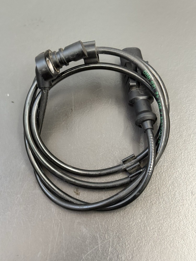 KTM 790 Duke ABS Sensor 2018-2021 Front ABS Sensor KTM 790 Front ABS Sensor OEM